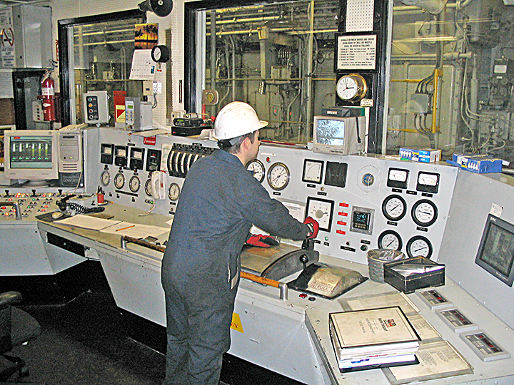 Engine control room on Leitch