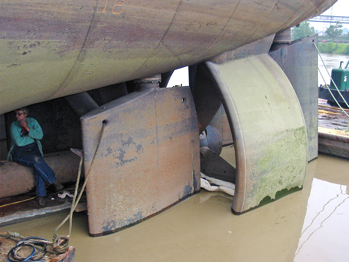 Port side Kort nozzle
