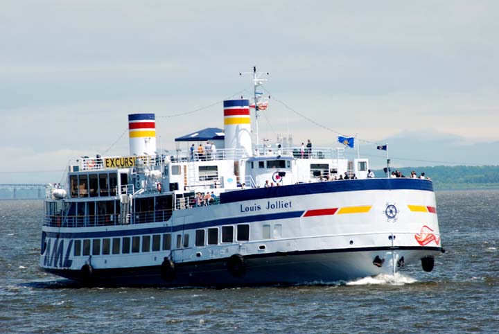 Cruise ship Maasdam