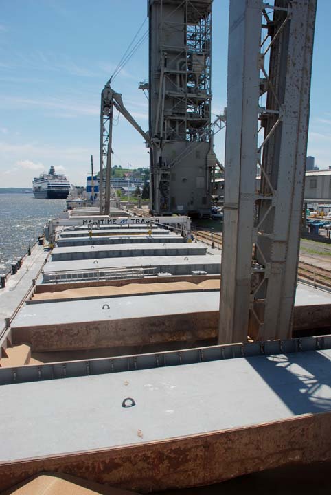 Unloading grain