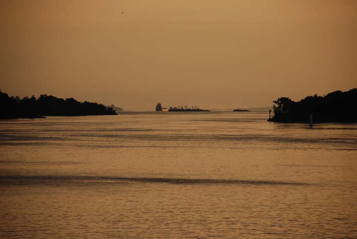 Early morning on the Seaway