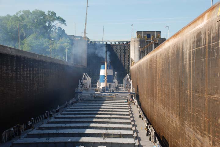 Maritime Trader departing Lock 4