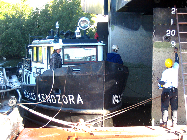 Shipyard work tugs