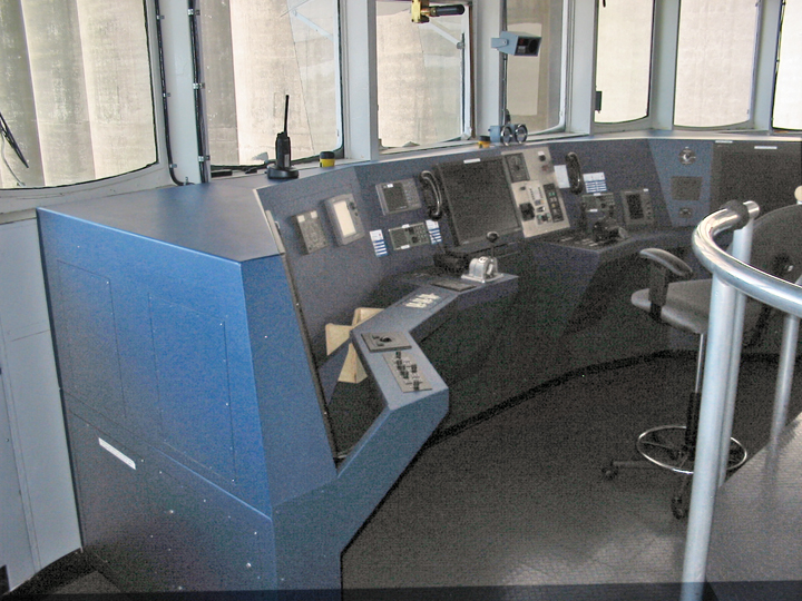 Pilothouse control panels on Voyageur Independent
