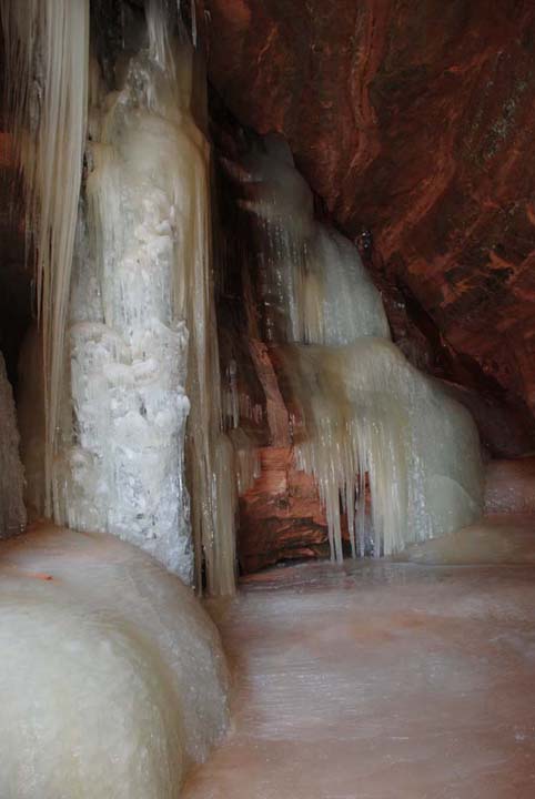 Apostle Island Sea Caves