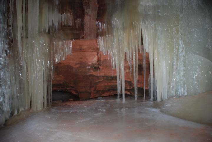 Apostle Island Sea Caves