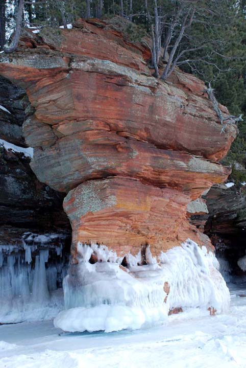 Apostle Island Sea Caves