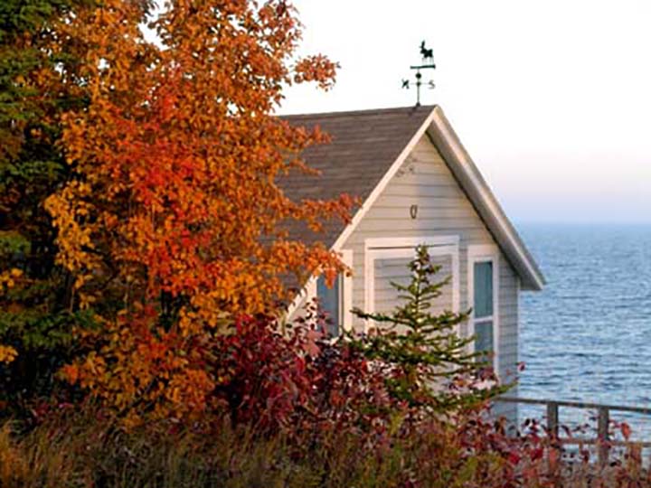 Lind's Boat House