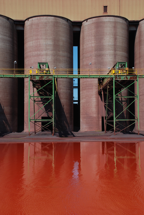 taconite silos
