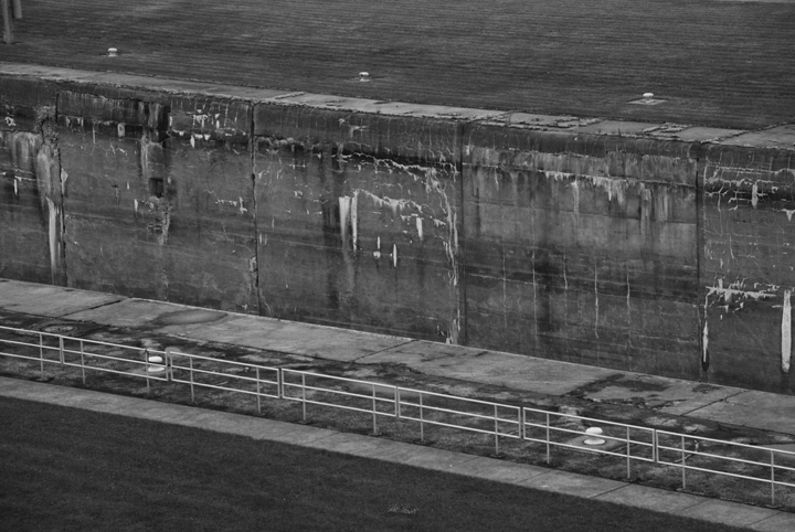 walls on Davis Lock