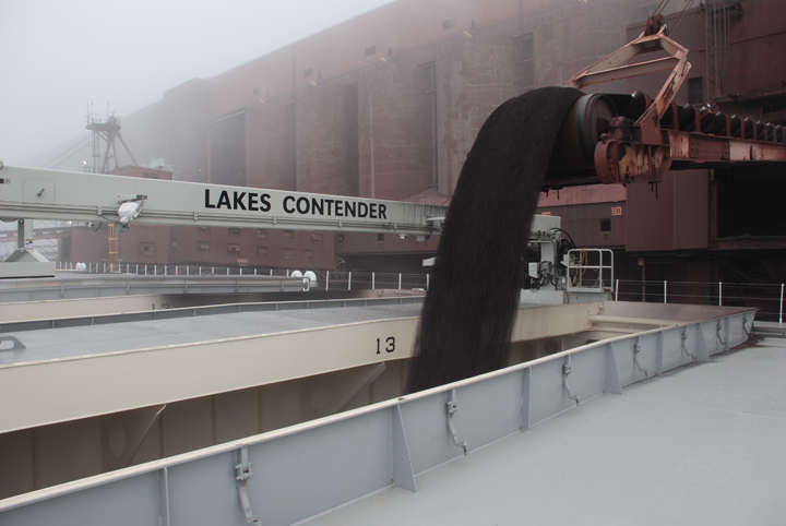 loading taconite
