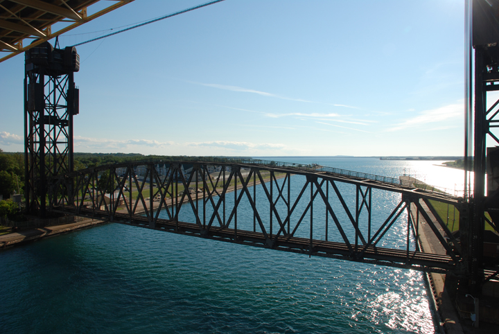 vertical lift bridge at Soo