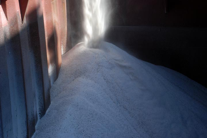 Salt in cargo hold