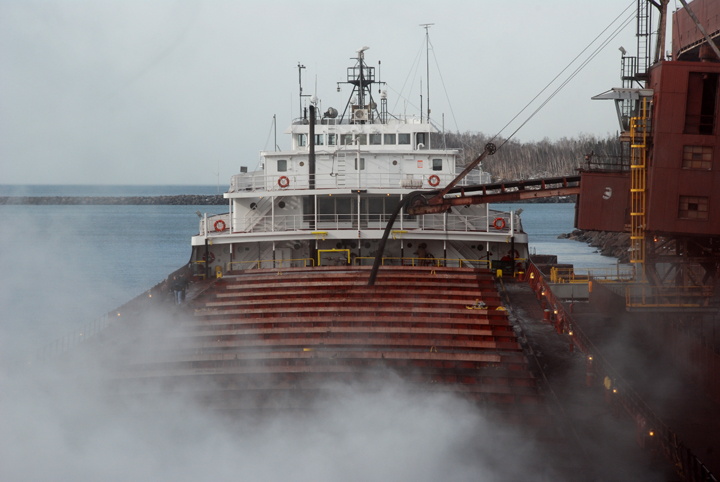 Oberstar loading at Silver Bay