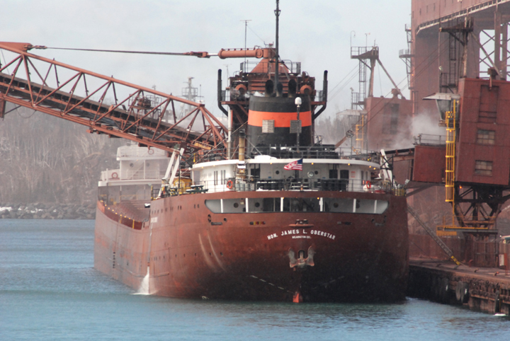 Joseph L. BlockOberstar loading at Silver Bay