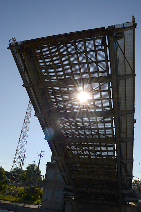 Bascule bridge