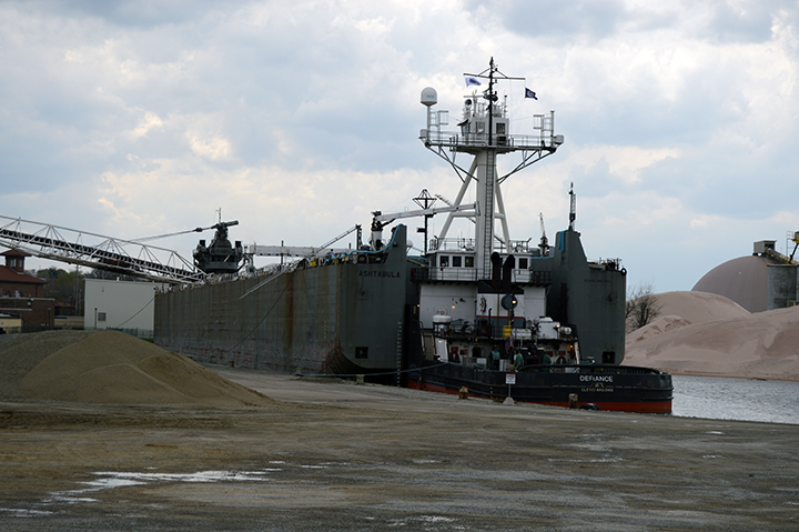 tug Defiance and barge Ashtabula