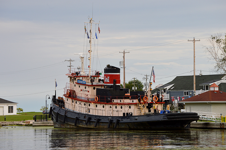 tug Ludington
