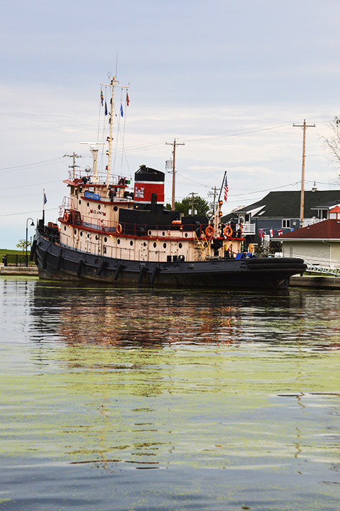 tug Ludington