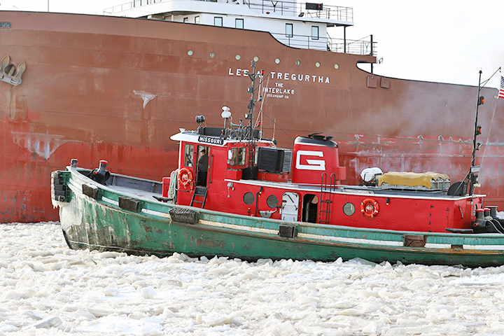 tug Missouri